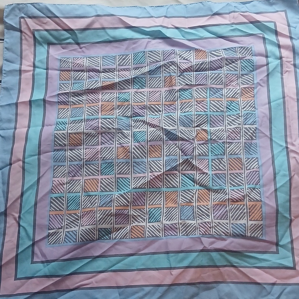 Large Vintage Waterproof Totes Pastel Geometric Scarf